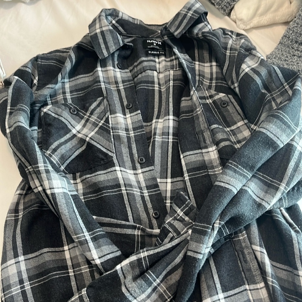 Hurley flannel